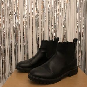 Black Chelsea Boot